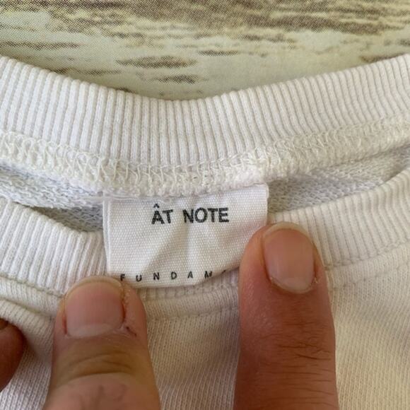 At Note Fundament Milk top - Picture 2 of 6